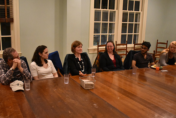 St. John's alumni speak with students about their careers in science.