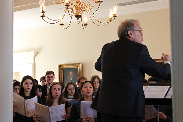 Peter Kalkavage leads the Freshman Chorus.