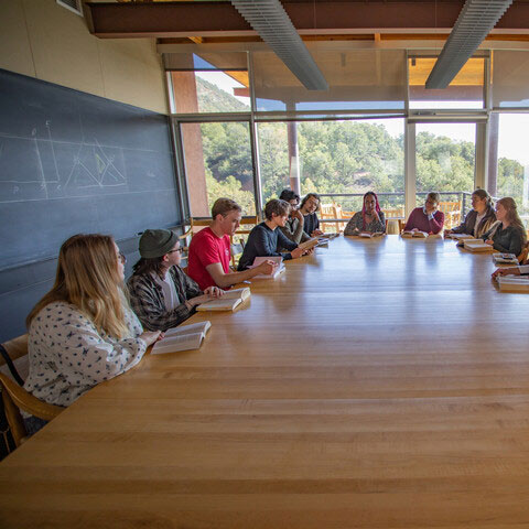 Undergraduate seminar in Santa Fe classroom