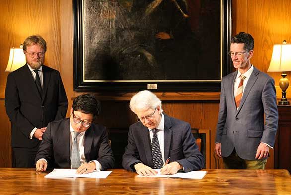 GI-Leiden-MOU-signing.jpg