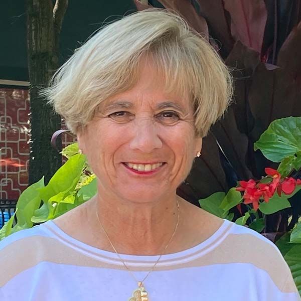 Nancy Calabrese, MSN, CRNP Profile