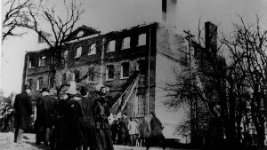 McDowell Hall during the Fire in 1909 SJC